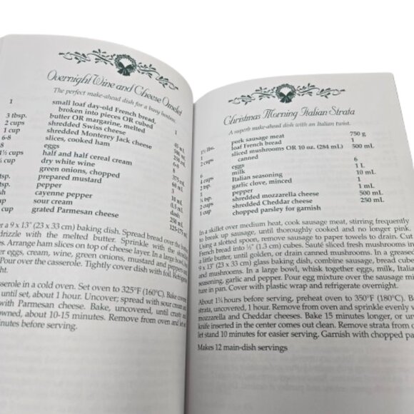 Vintage 1990s Cookbook A Taste of Christmas Recipes Menus Customs Crafts Gifts - Picture 8 of 16